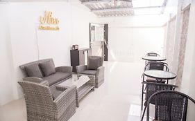 ninaguesthouse
